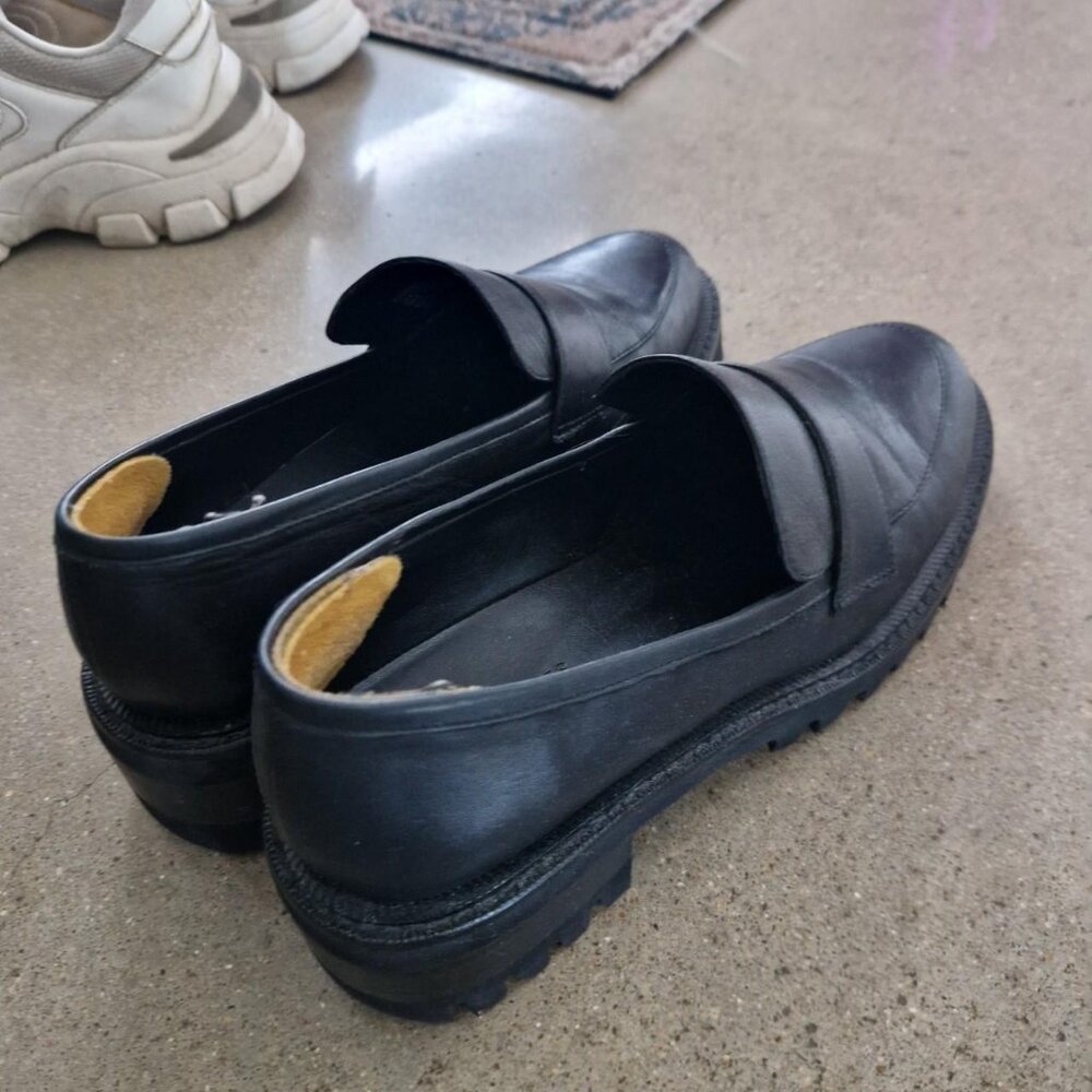 AEROSOLES Black Leather Penny Loafers - Picture 2 of 3